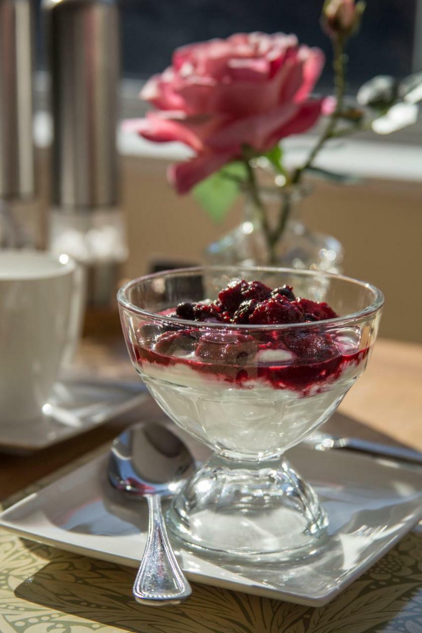 קזיק Jenkin Hill Cottage Bed And Breakfast מראה חיצוני תמונה